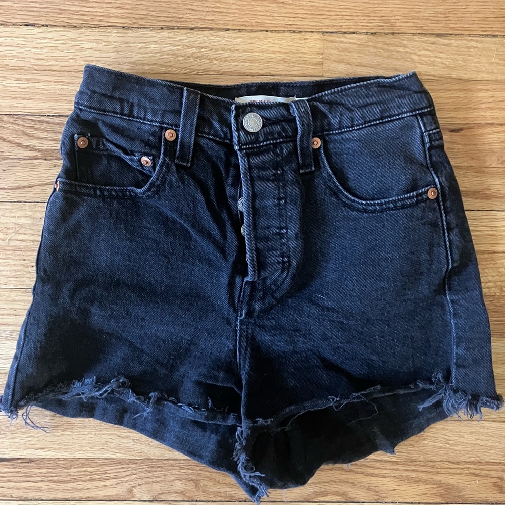 Levi’s Black Ribcage Shorts - Women’s Size 24